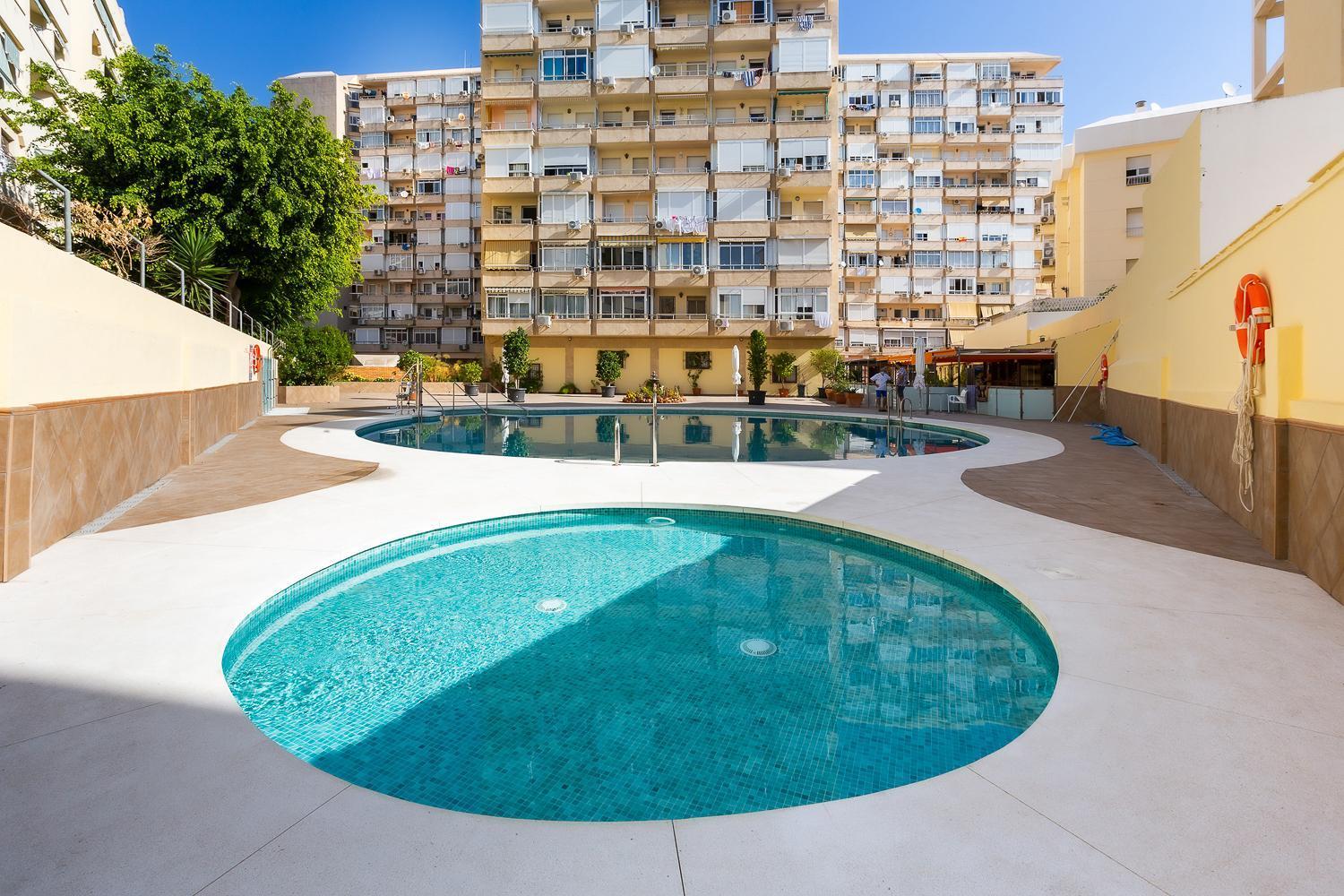 Ver952 - Vistas Mar Y Piscina, Wifi, Playa 600 Metros, Centro 150 Metros Torremolinos Exteriér fotografie